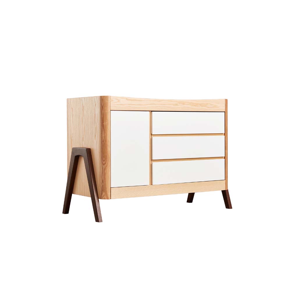 Hera Dresser in Natural Ash/Walnut One Fine Baby